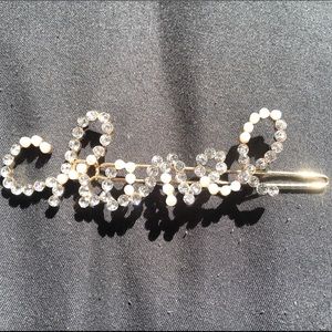 Crystal and pearl bead hair pin